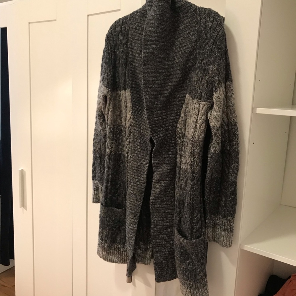 Tommy Hilfiger long cardigan. Grey, size L